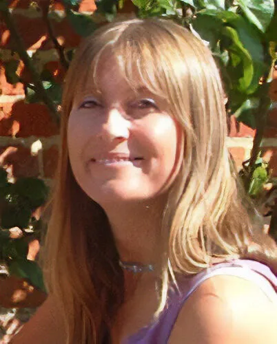 Julia Pewsey Julia Pewsey